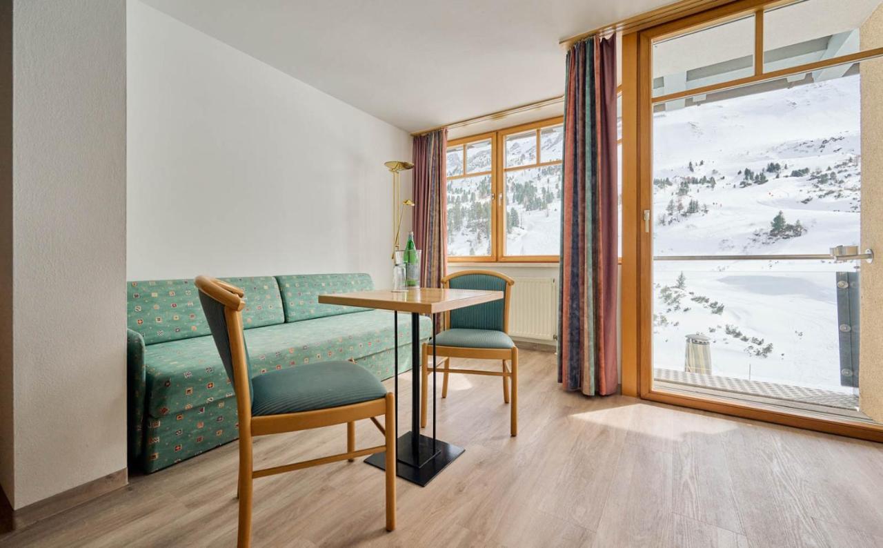 Heart Hotel Aurora Обертауерн Екстериор снимка