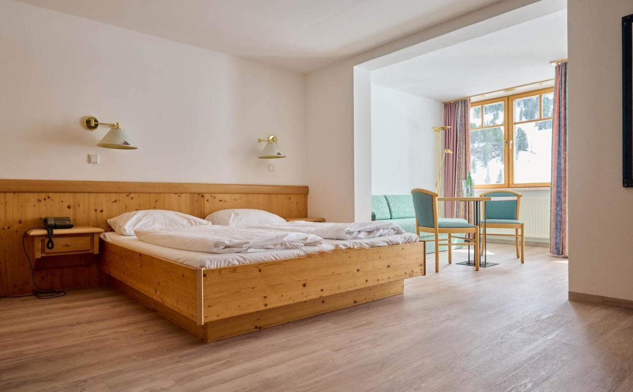 Heart Hotel Aurora Обертауерн Екстериор снимка