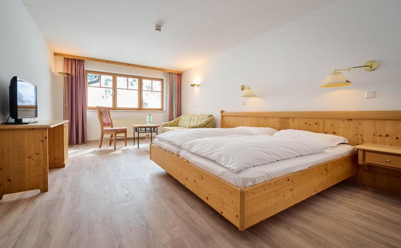 Heart Hotel Aurora Обертауерн Екстериор снимка